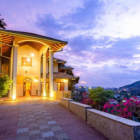 Starry Boutique Hotel Kandy Buitenkant foto