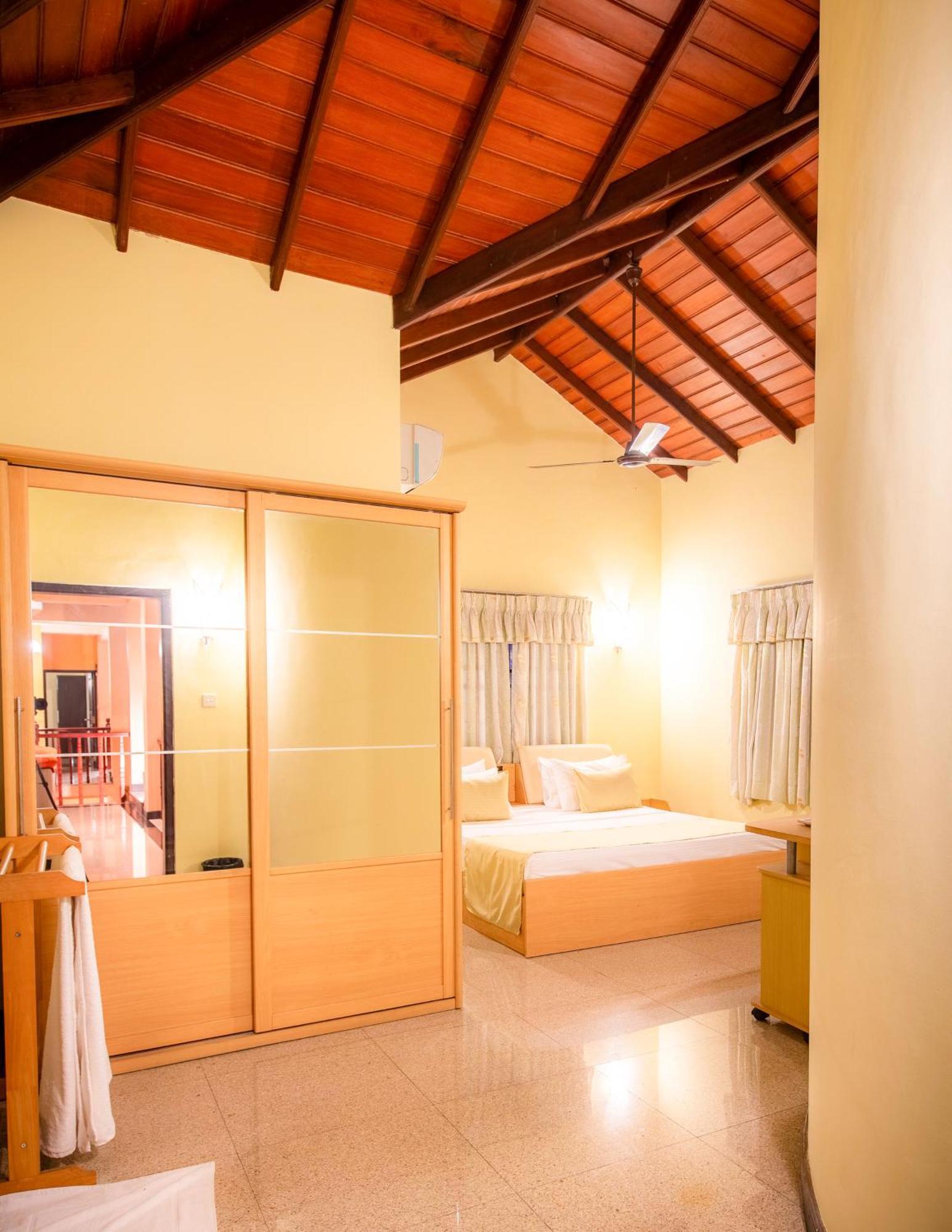 Starry Boutique Hotel Kandy Buitenkant foto
